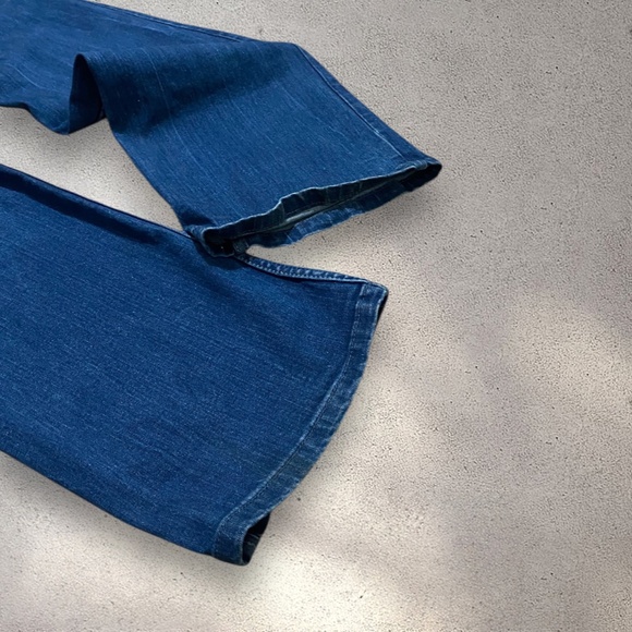 Levi’s 524 Too Superlow Bootcut Jeans - Picture 5 of 6